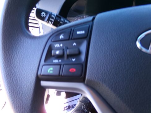 Used 2017 Hyundai Tucson SE image 14