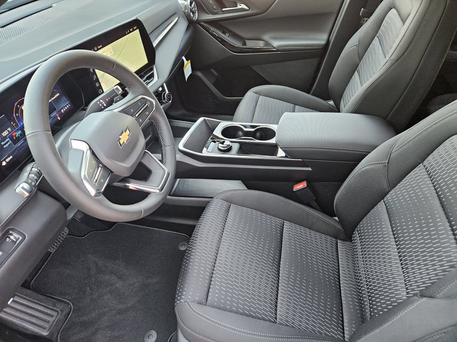 New 2027 Chevrolet Equinox LT FWD image 14