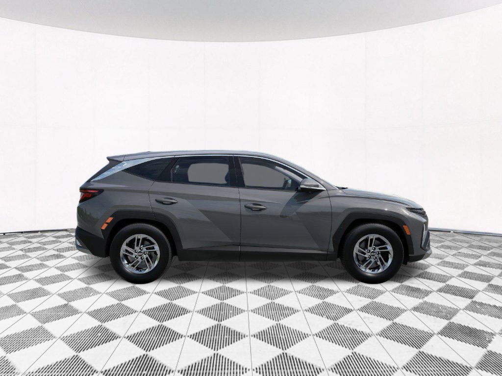 New 2026 Hyundai Tucson SE AWD/4WD image 10