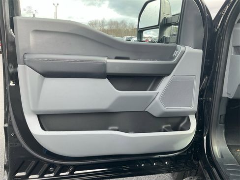 New 2026 Ford F250 XL w/ STX Appearance Package image 17