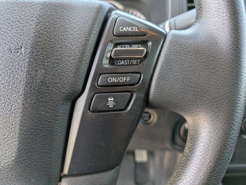 Used 2023 Nissan Frontier S w/ Technology Package AWD/4WD image 10