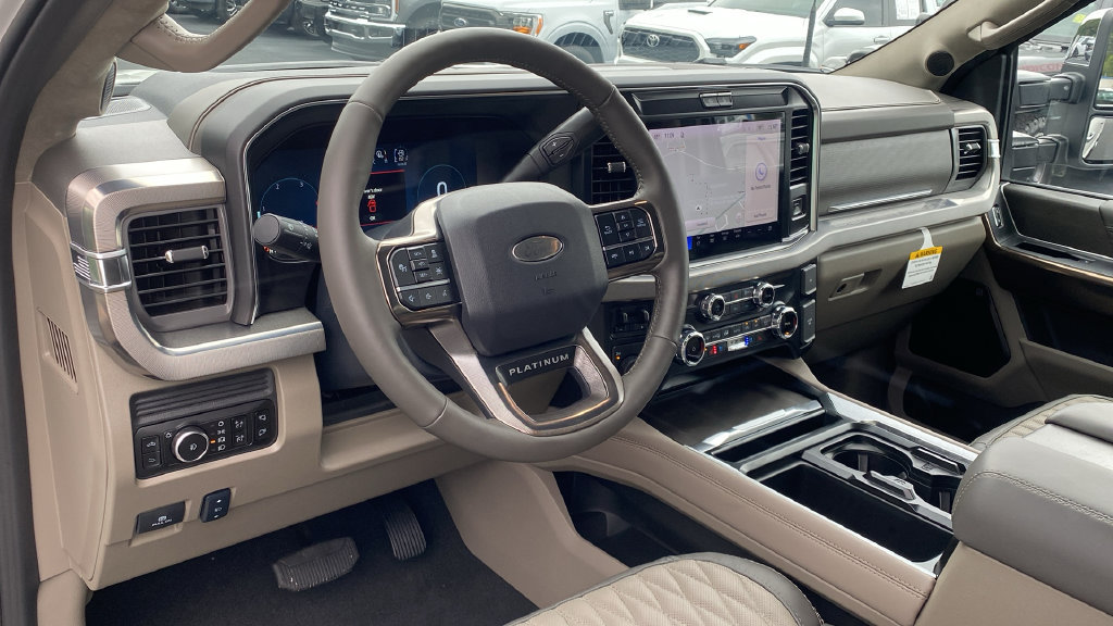 New 2027 Ford F250 Platinum w/ Platinum Plus Package AWD/4WD image 15