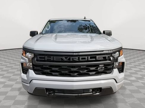 Used 2024 Chevrolet Silverado 1500 Custom w/ Turbomax Blackout Package RWD image 9