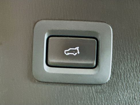 Used 2025 MAZDA CX-5 AWD 2.5 S w/ Preferred Package image 29