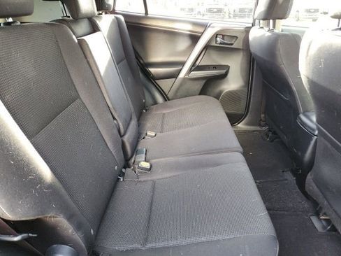 Used 2017 Toyota RAV4 XLE image 10