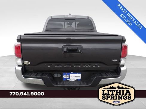 Used 2020 Toyota Tacoma TRD Off-Road image 6