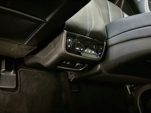 Used 2023 INFINITI QX60 Luxe w/ Performance Audio Package AWD/4WD image 29