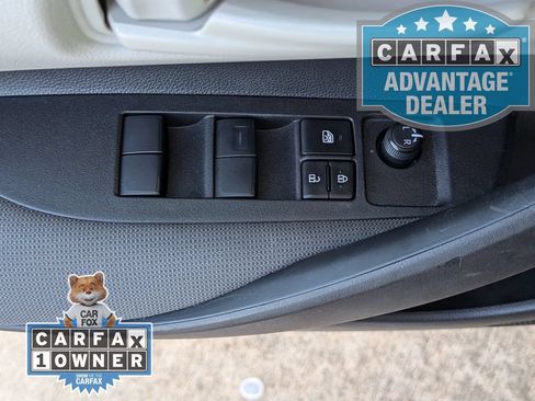 Used 2025 Toyota Corolla LE FWD image 15