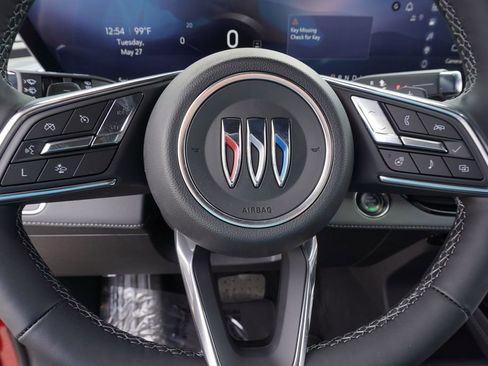 New 2025 Buick Enclave Preferred image 18