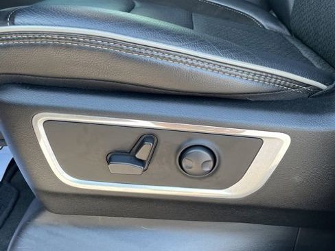 Used 2024 RAM 1500 Laramie image 15