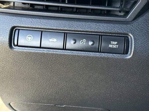 Used 2019 Nissan Altima 2.5 SV image 41