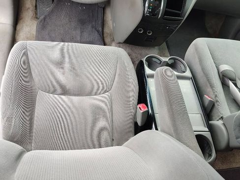 Used 2005 Toyota Sienna LE image 16