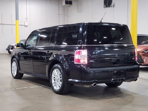 Used 2013 Ford Flex SEL image 11