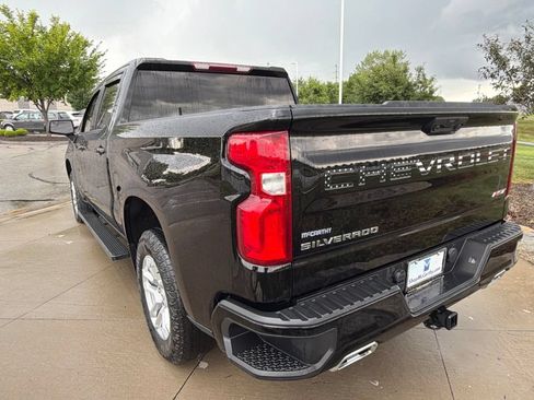 Used 2022 Chevrolet Silverado 1500 RST AWD/4WD image 12