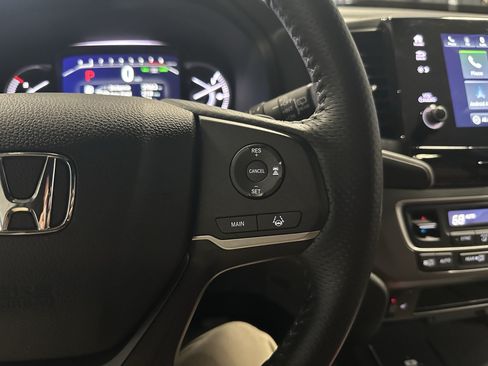 Used 2024 Honda Passport EX-L image 13