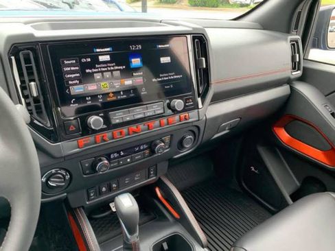 Used 2026 Nissan Frontier PRO-4X w/ Pro Premium Package AWD/4WD image 6