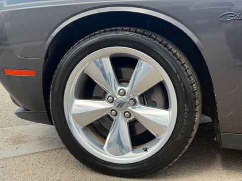 Used 2017 Dodge Challenger R/T Plus RWD image 11