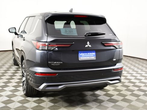 New 2026 Mitsubishi Outlander SE AWD/4WD image 7