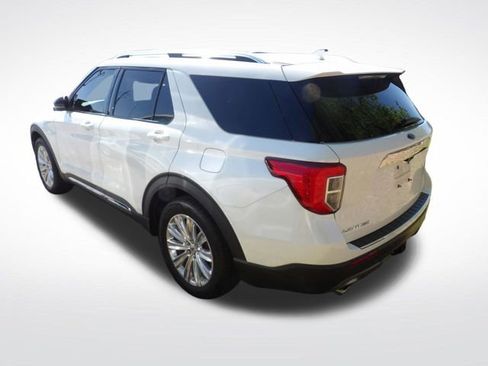 Used 2022 Ford Explorer Limited w/ Equipment Group 301A image 10