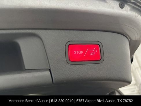 Used 2020 Mercedes-Benz GLA 250 4MATIC image 29
