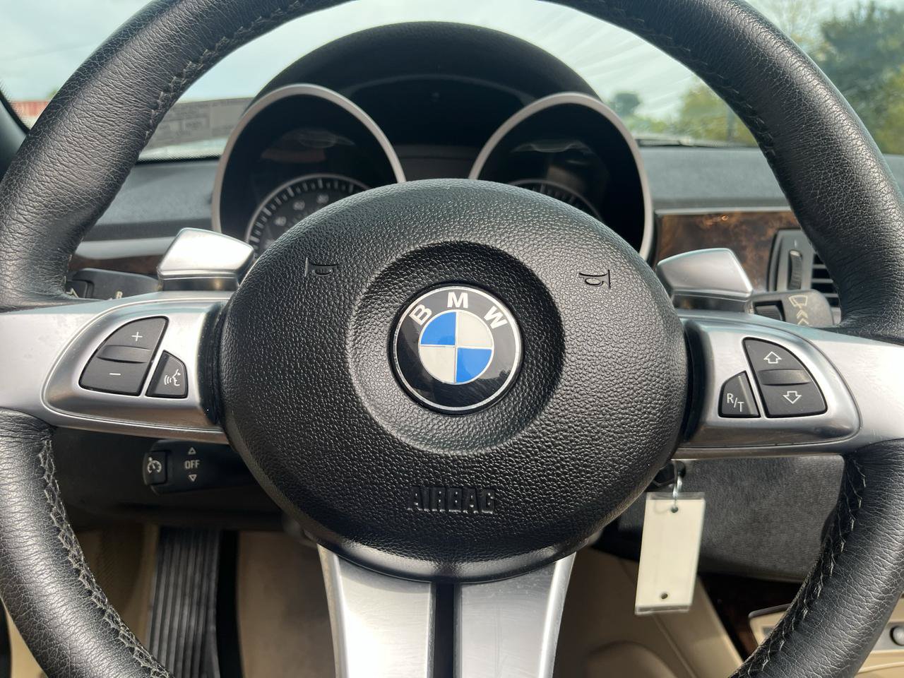 Used 2008 BMW Z4 3.0i RWD image 25