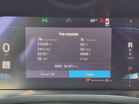 Certified 2023 Volvo XC60 B5 Plus w/ Protection Package Premier image 31