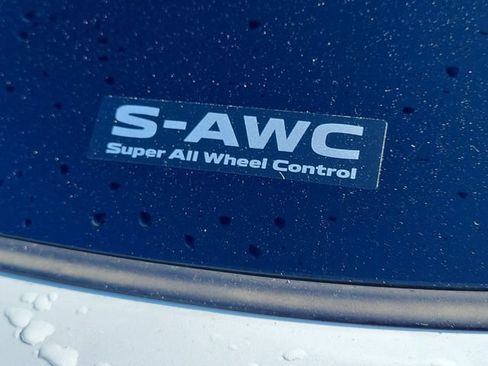 Used 2025 Mitsubishi Outlander SE image 10