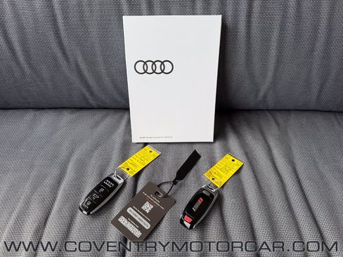 Used 2024 Audi RS Q8 AWD/4WD image 21