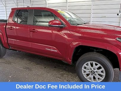 Used 2025 Toyota Tacoma SR5