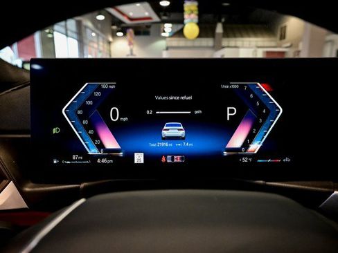 Used 2023 BMW 330i xDrive Sedan w/ Driving Assistance Package image 40