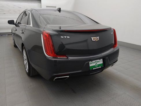 Used 2018 Cadillac XTS Luxury FWD image 5