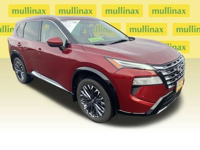 Used 2024 Nissan Rogue Platinum w/ Platinum Premium Package