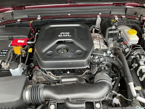 Used 2021 Jeep Wrangler Unlimited Sport image 26