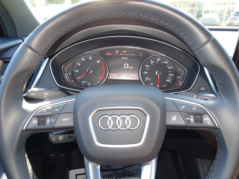 Certified 2023 Audi Q5 Premium w/ Convenience Package image 16