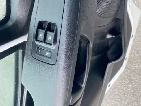 Used 2023 RAM ProMaster 2500 FWD image 17