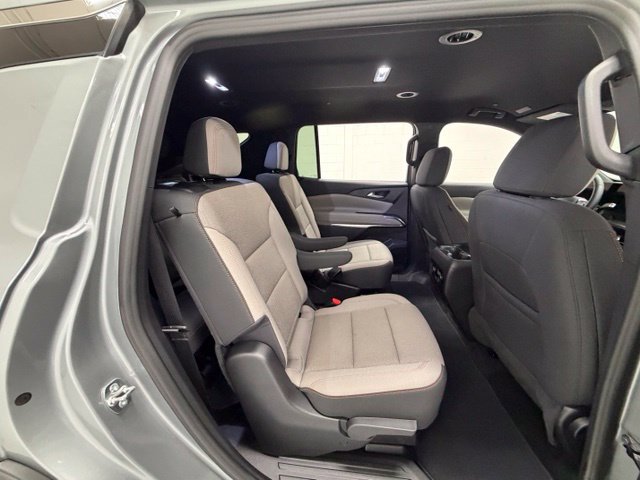Certified 2026 Chevrolet Traverse LT w/ Driver Confidence Package FWD image 23