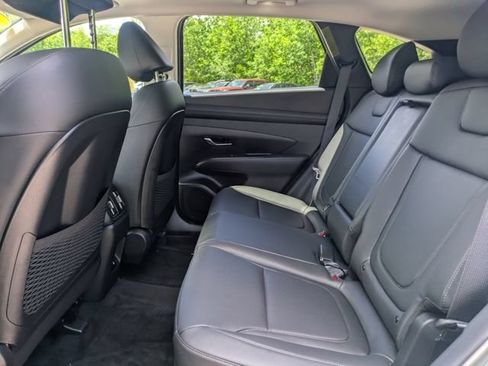 Used 2025 Hyundai Tucson SEL AWD/4WD image 17