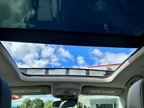 Used 2014 Chevrolet Impala LT image 23