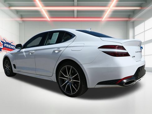 Used 2025 Genesis G70 2.5T RWD image 2