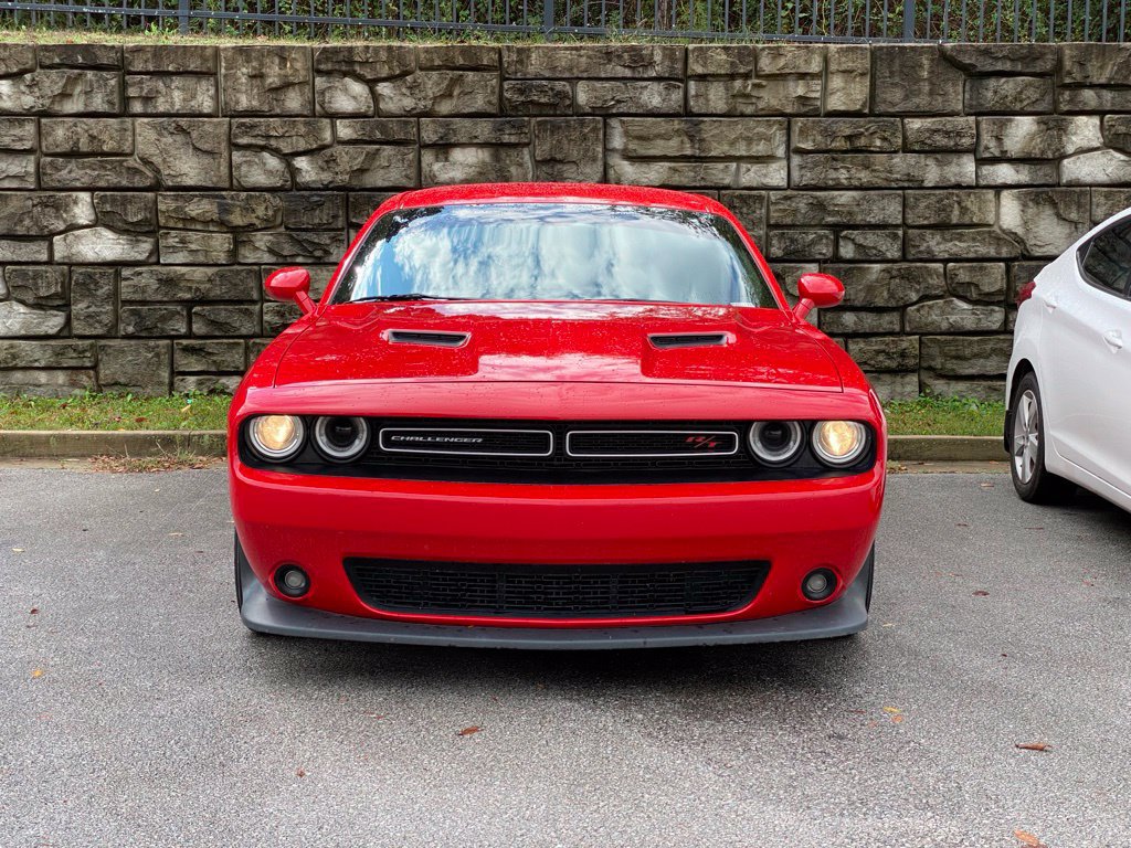 Used 2017 Dodge Challenger R/T Scat Pack w/ Leather Interior Group RWD image 2