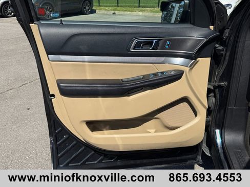 Used 2016 Ford Explorer XLT w/ Equipment Group 202A image 16