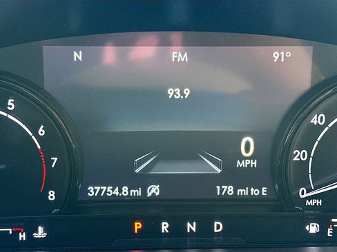 Used 2021 Lincoln Corsair FWD image 12