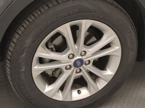 Used 2018 Ford Escape SE image 31