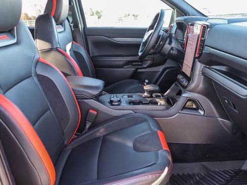 Used 2025 Ford Ranger Raptor image 18