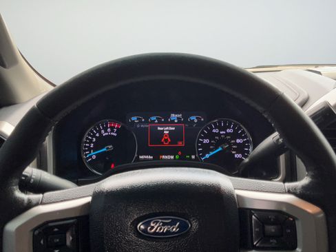 Used 2020 Ford F350 Lariat AWD/4WD image 14