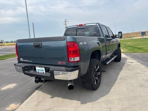 Used 2013 GMC Sierra 2500 SLT w/ SLT Convenience Package AWD/4WD image 3