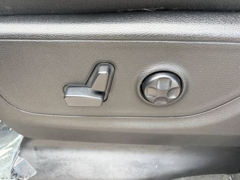 Used 2021 RAM 1500 Big Horn AWD/4WD image 20