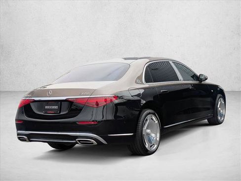 Certified 2025 Mercedes-Benz Maybach S 680 4MATIC image 8