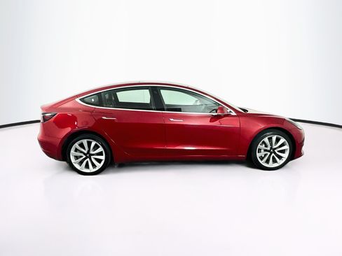 Used 2018 Tesla Model 3 Long Range RWD image 10