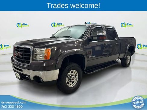 Used 2010 GMC Sierra 2500 SLE w/ SLE Preferred Package image 1